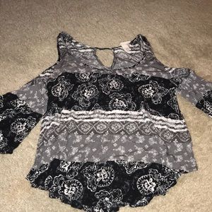 Off the shoulder tank top size xs